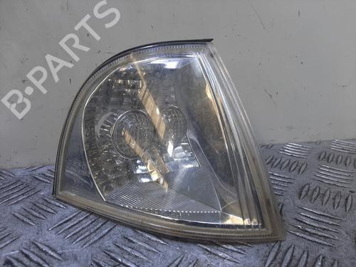 Used Right front indicator Right front indicator 37015756 37015756