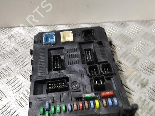 Used Fuse box CITROËN C4 I (LC_) [2004-2014]  30699426