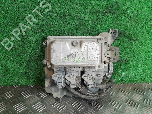 Used Engine control unit (ECU) Engine control unit (ECU) PEUGEOT 206 Hatchback (2A/C) 1.6 16V (109 hp) 35944801 35944801