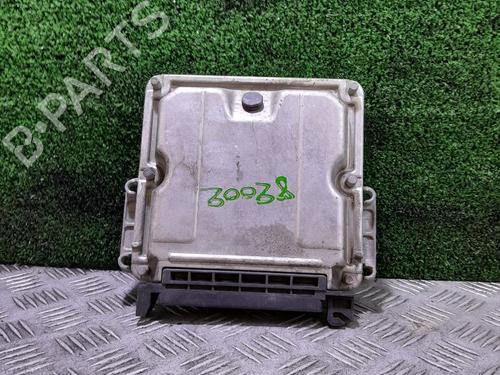 engine-control-unit-ecu-peugeot-306-hatchback-7a-7c-n3-n5-1993-1994-1995-1996-1997-1998-1999-2000-2001-2002-2003-24210592 main image