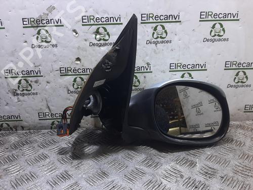 Used Right mirror PEUGEOT 206 Hatchback (2A/C) 1.4 i (75 hp) 17732897