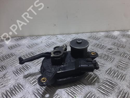 Used Throttle body MERCEDES-BENZ E-CLASS (W211) E 270 CDI (211.016) (177 hp) 31753399