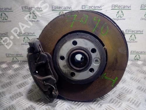 Used Left front steering knuckle ROVER 75 (RJ) 2.0 CDT (115 hp) 4543873