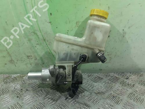Used Brake master cylinder FIAT BRAVO II (198_) 1.9 D Multijet (198AXC1B) (150 hp) 11224687