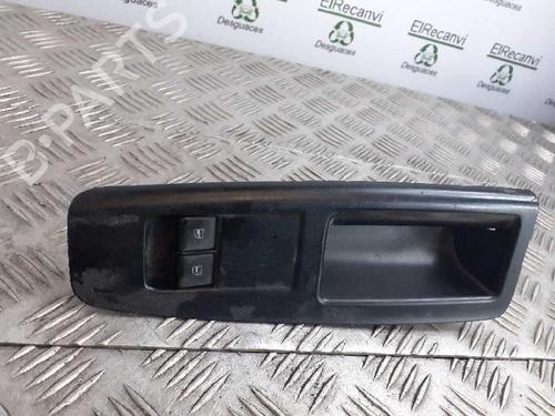 Used Left front window switch VW POLO IV (9N_, 9A_) 1.2 12V (64 hp) 5866449