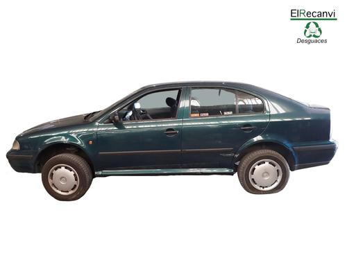 Right taillight SKODA OCTAVIA I (1U2) 1.9 TDI | BP13010672C35 