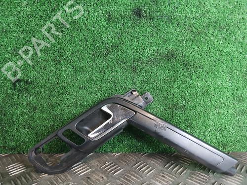 Used Front right interior door handle VW POLO IV (9N_, 9A_) 1.4 16V (75 hp) 32298144