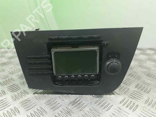 Used Radio SEAT LEON (1P1) 1.9 TDI (105 hp) 6987613