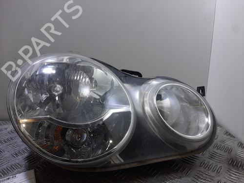 Koplamp rechts VW POLO IV (9N_, 9A_) 1.2 12V (64 hp) 31335259