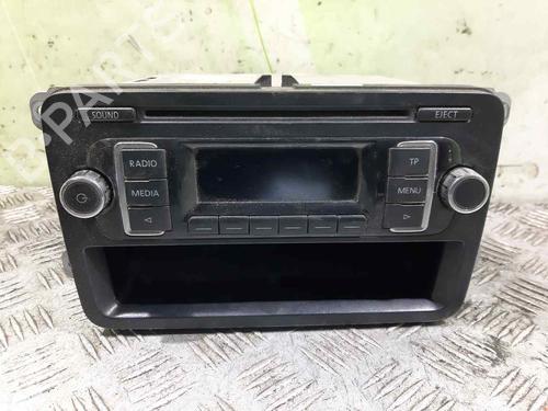 Used Radio VW CADDY III Box Body/MPV (2KA, 2KH, 2CA, 2CH) 1.6 TDI (75 hp) 12201280