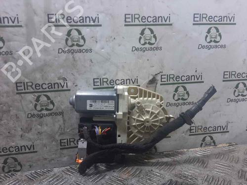 Used Left front window motor SEAT LEON (1P1) 1.9 TDI (105 hp) 16342377