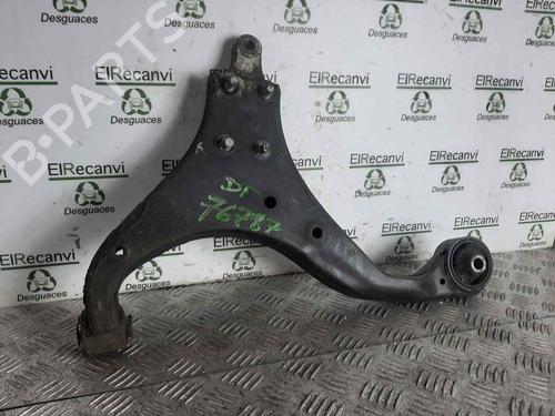 right-front-suspension-arm-hyundai-tucson-jm-2004-2005-2006-2007-2008-2009-2010-2011-2012-2013-2014-2015-2016-2017-2018-2019-15675199 main image