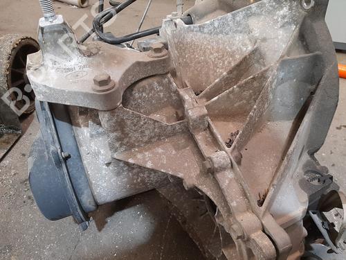 Gearbox FORD FIESTA V (JH_, JD_) 1.4 16V | BP27483501M3
