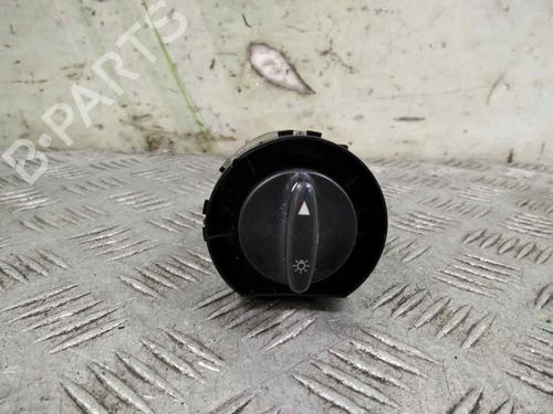 Commande de phare SEAT LEON (1M1)  | BP19397120I24 