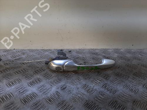 Used Front right exterior door handle Front right exterior door handle 37195818 37195818