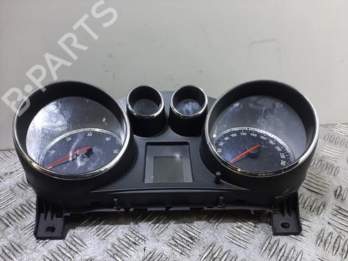 Used Instrument cluster OPEL INSIGNIA A (G09) [2008-2017]  30601875