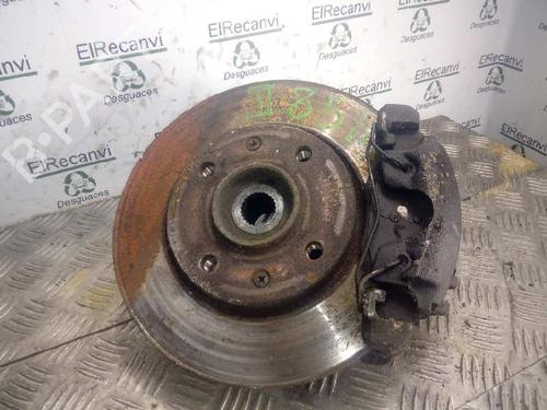 Mangueta delantera izquierda PEUGEOT 306 Hatchback (7A, 7C, N3, N5) [1993-2003]  4745403