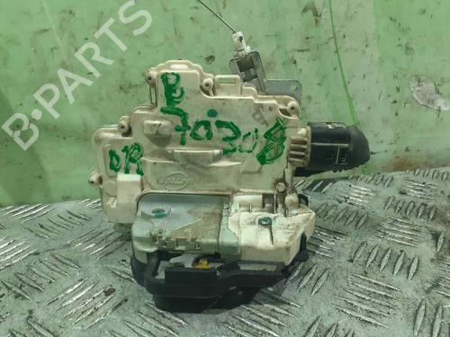 Højre bagtil lås AUDI A4 B7 Avant (8ED) 2.0 TDI (140 hp) 11974132