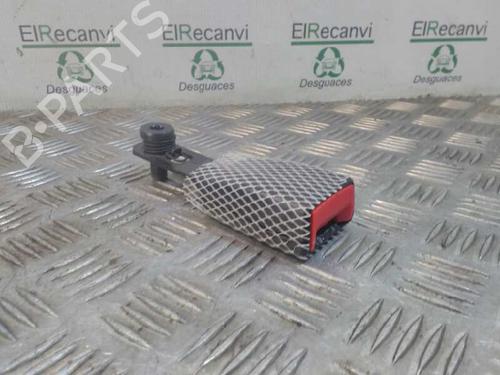 Used Rear left seatbelt VW TOURAN (1T3) [2010-2016]  21538017