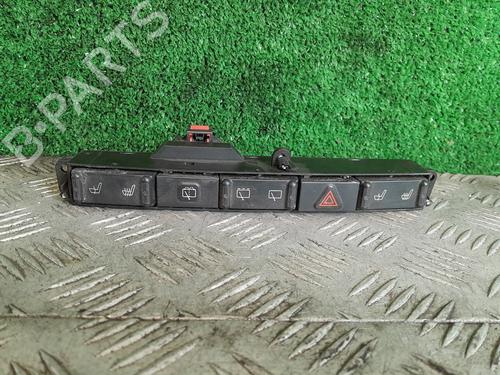 Used Warning switch CHRYSLER VOYAGER IV (RG, RS) [1999-2008]  25032435