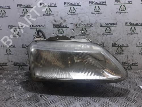 Used Right headlight RENAULT ESPACE III (JE0_) [1996-2002]  17044958