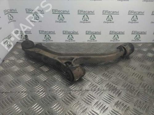 Used Right front suspension arm CHRYSLER VOYAGER IV (RG, RS) 2.5 CRD (141 hp) 4685616