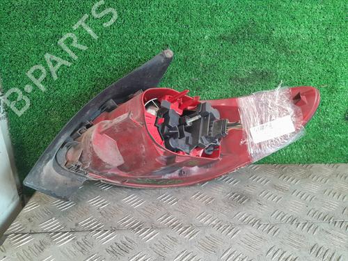 Venstre Baklys PEUGEOT 206 Hatchback (2A/C) 2.0 HDI 90 | BP26012522C34