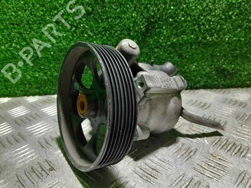 Used Steering pump RENAULT LAGUNA II Grandtour (KG0/1_) 1.9 dCi (KG1V) (130 hp) 22760543