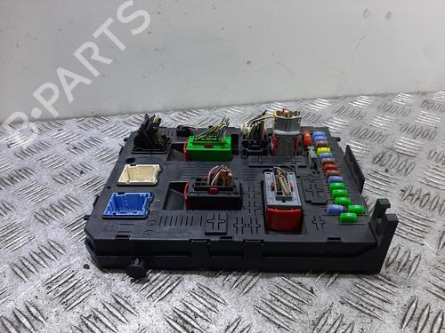 Used Fuse box CITROËN XSARA PICASSO (N68) 1.6 HDi (109 hp) 30909200