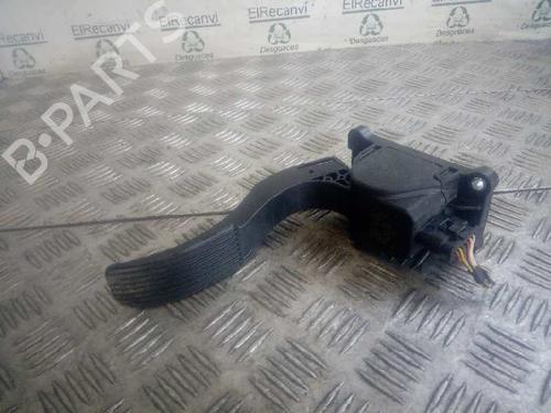 Used Pedal Pedal 5570967 5570967