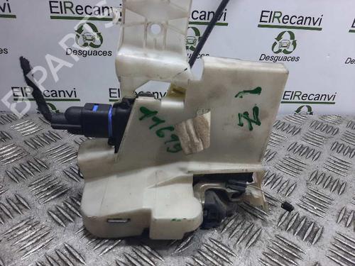 Used Front left lock VW POLO IV (9N_, 9A_) 1.4 16V (75 hp) 6154371