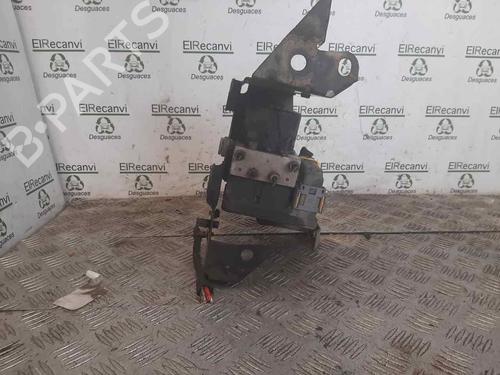 abs-pump-renault-laguna-ii-grandtour-kg01_-8200183452-2001-2002-2003-2004-2005-2006-2007-17664654 main image