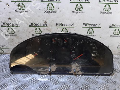 Used Instrument cluster VW TRANSPORTER T5 Bus (7HB, 7HJ, 7EB, 7EJ) [2003-2016]  18883082