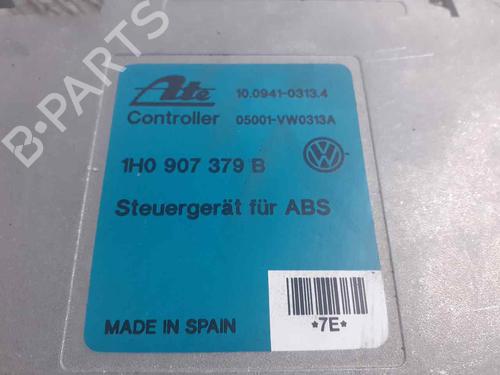 Control unit SEAT TOLEDO I (1L2) 2.0 i | BP6894675M11