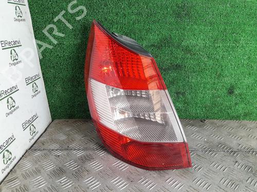 Used Left taillight RENAULT SCÉNIC II (JM0/1_) [2003-2010]  25904574
