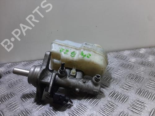 Used Brake master cylinder RENAULT GRAND SCÉNIC II (JM0/1_) [2004-2009]  32074616