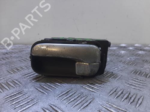 Venstre fortil invendig håndtag Venstre fortil invendig håndtag NISSAN ALMERA II Hatchback (N16) [2000-2026] 37195680 37195680