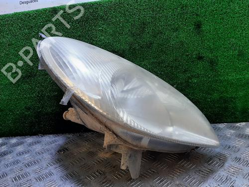 Used Right headlight CITROËN XSARA PICASSO (N68) 1.6 HDi (90 hp) 25774559