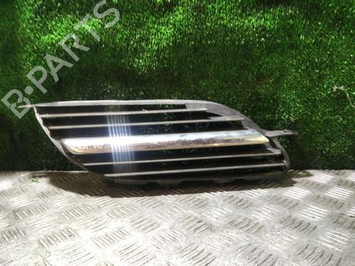 Used Grille NISSAN ALMERA TINO (V10) 1.8 (114 hp) 29376915