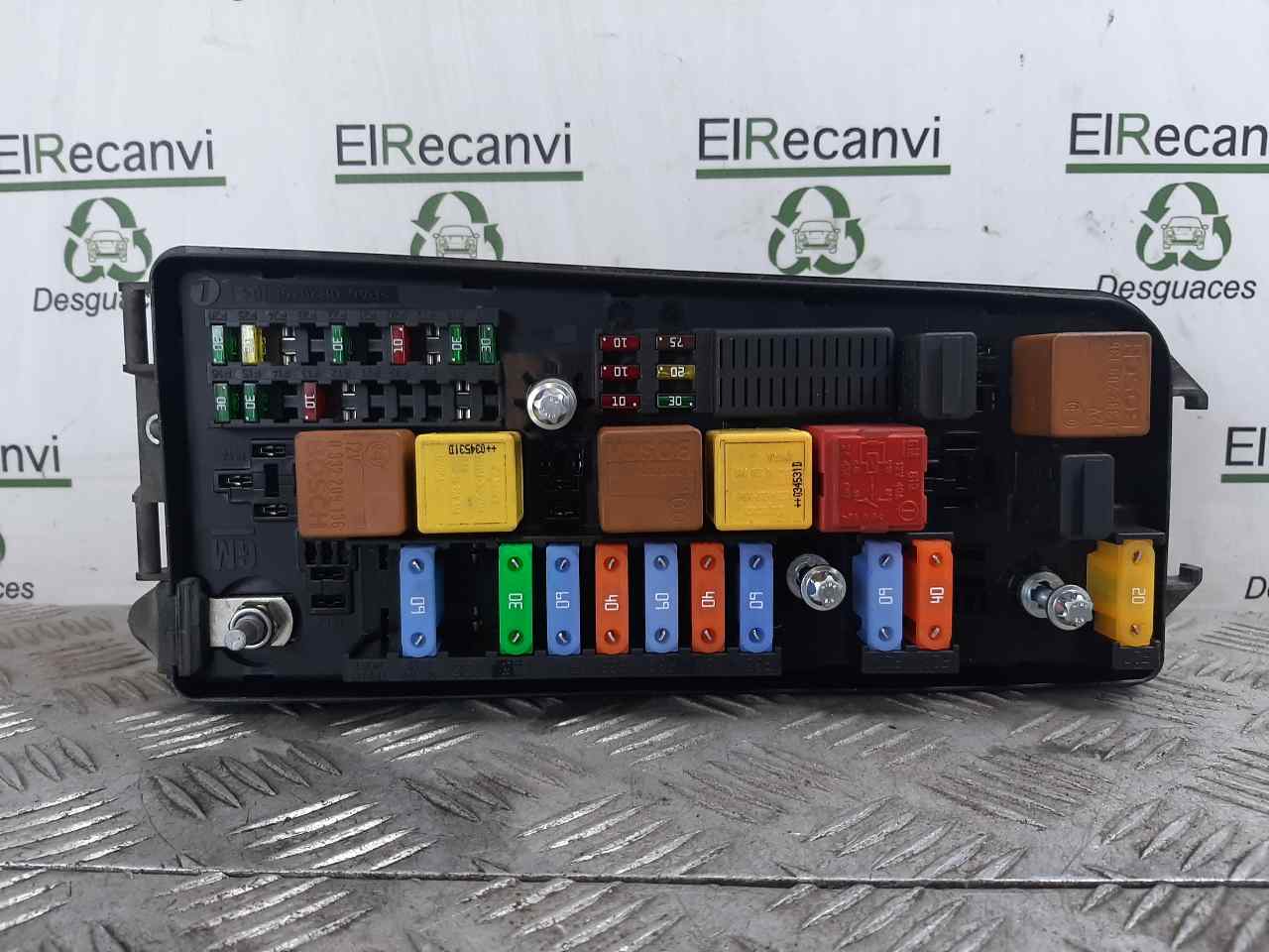 Fuse box SAAB 9-3 (YS3F, E79, D79, D75) 1.8 i 10617644 | B-Parts