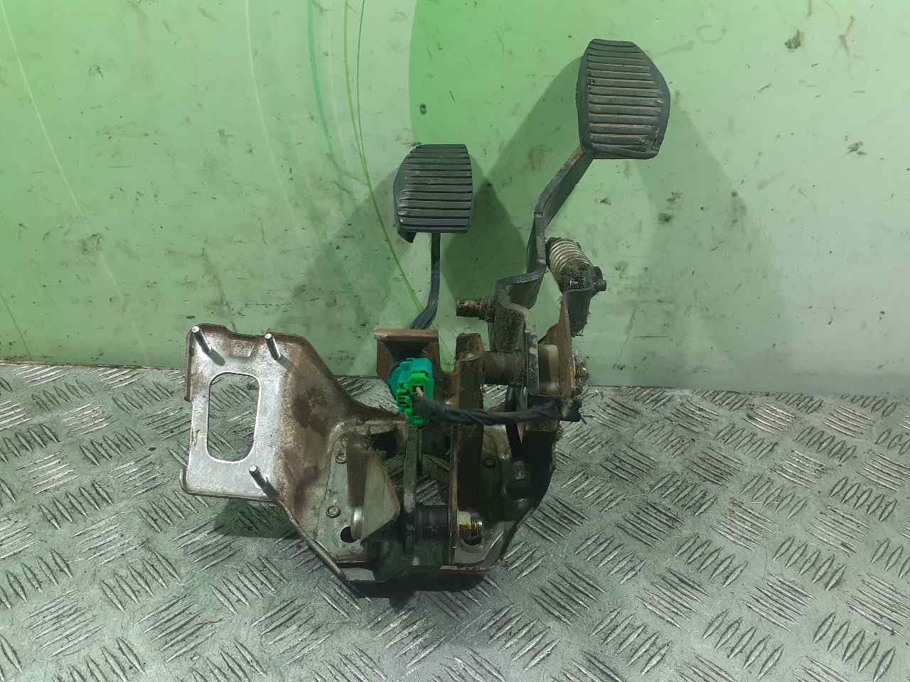 Clutch pedal CITROËN BERLINGO / BERLINGO FIRST Box Body/MPV (M