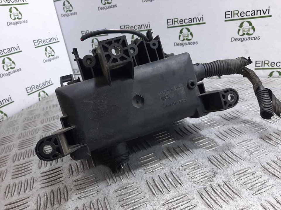 Fuse box FORD TRANSIT Van (FA_ _) 2.4 TDCi 4x4 7240114 | B-Parts