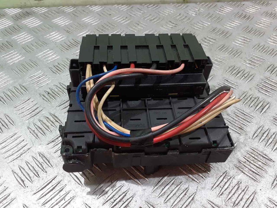 Fuse box PEUGEOT 206 Hatchback (2A/C) 10051688 BParts