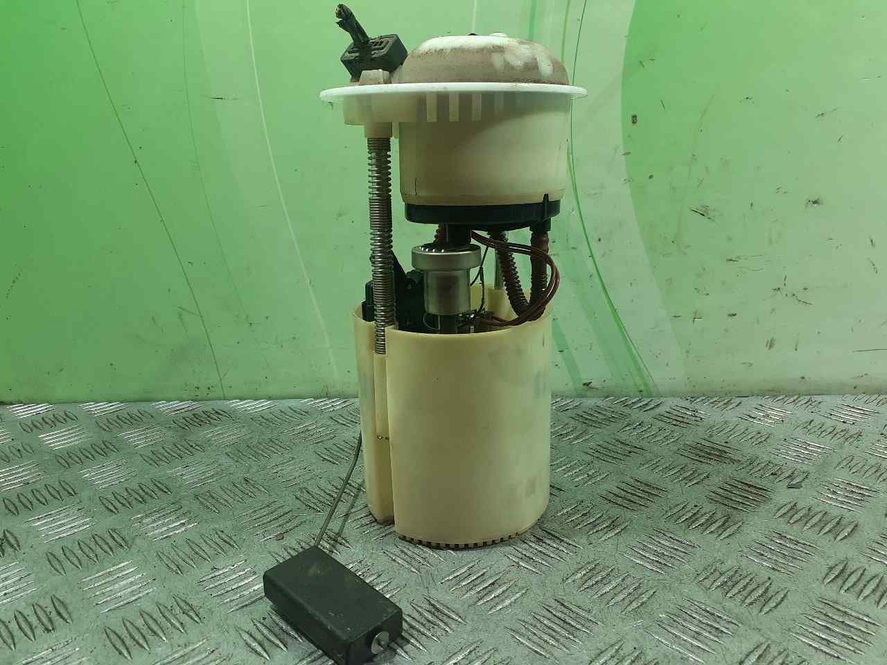 Fuel pump FIAT 500 (312_) 1.2 (312AXA1A) 10741520 BParts