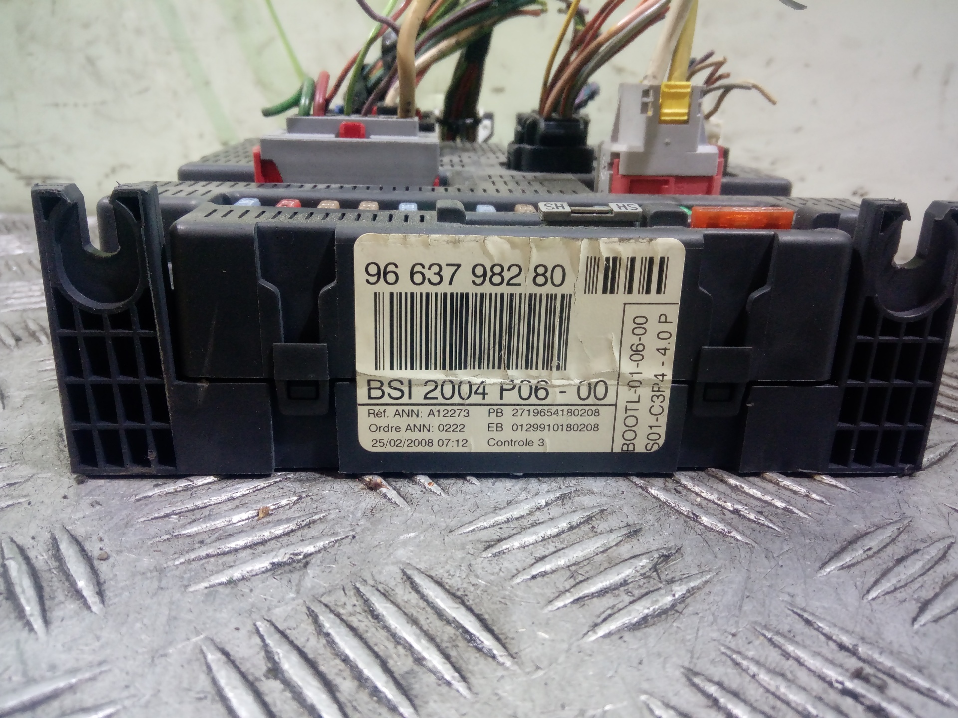 Fuse box PEUGEOT 207 (WA_, WC_) 10291092 BParts