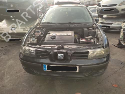 Right front driveshaft SEAT LEON (1M1) 1.6 16 V | BP22719918M39 