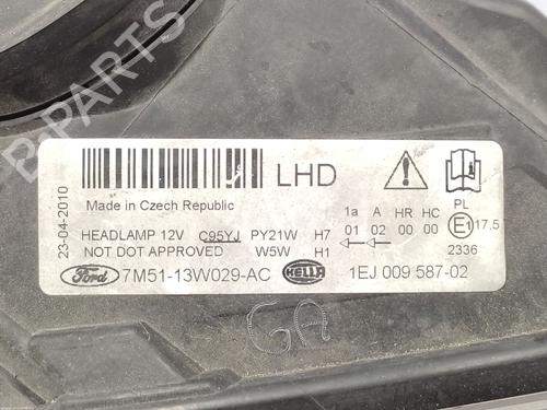 Right headlight FORD FOCUS C-MAX (DM2) 1.6 TDCi | BP30453100C29