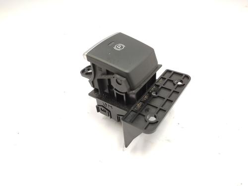 BP30777092I18 main image