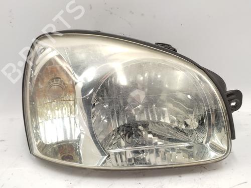 Used Right headlight Right headlight HYUNDAI SANTA FÉ I (SM) 2.0 CRDi 4x4 (125 hp) 33977858 33977858