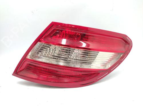 Used Right taillight MERCEDES-BENZ C-CLASS (W204) C 200 CDI (204.001) (136 hp) 24497704